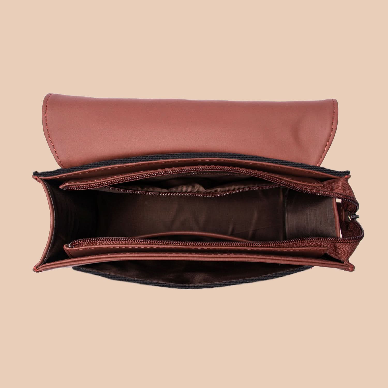 Bidri Kaiser Beyond Basic Sling Bag - Image 6