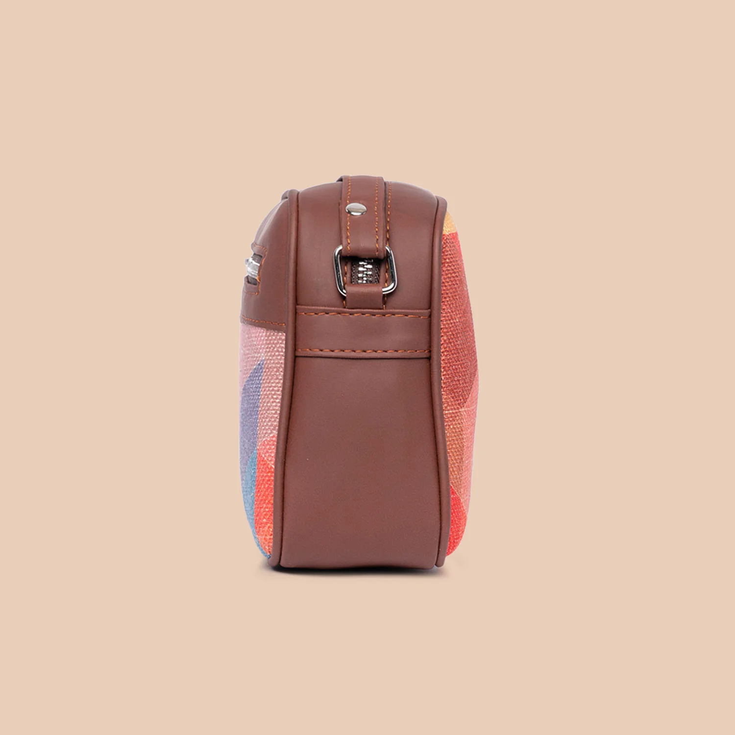 GeoOptics Sling Bag - Image 7
