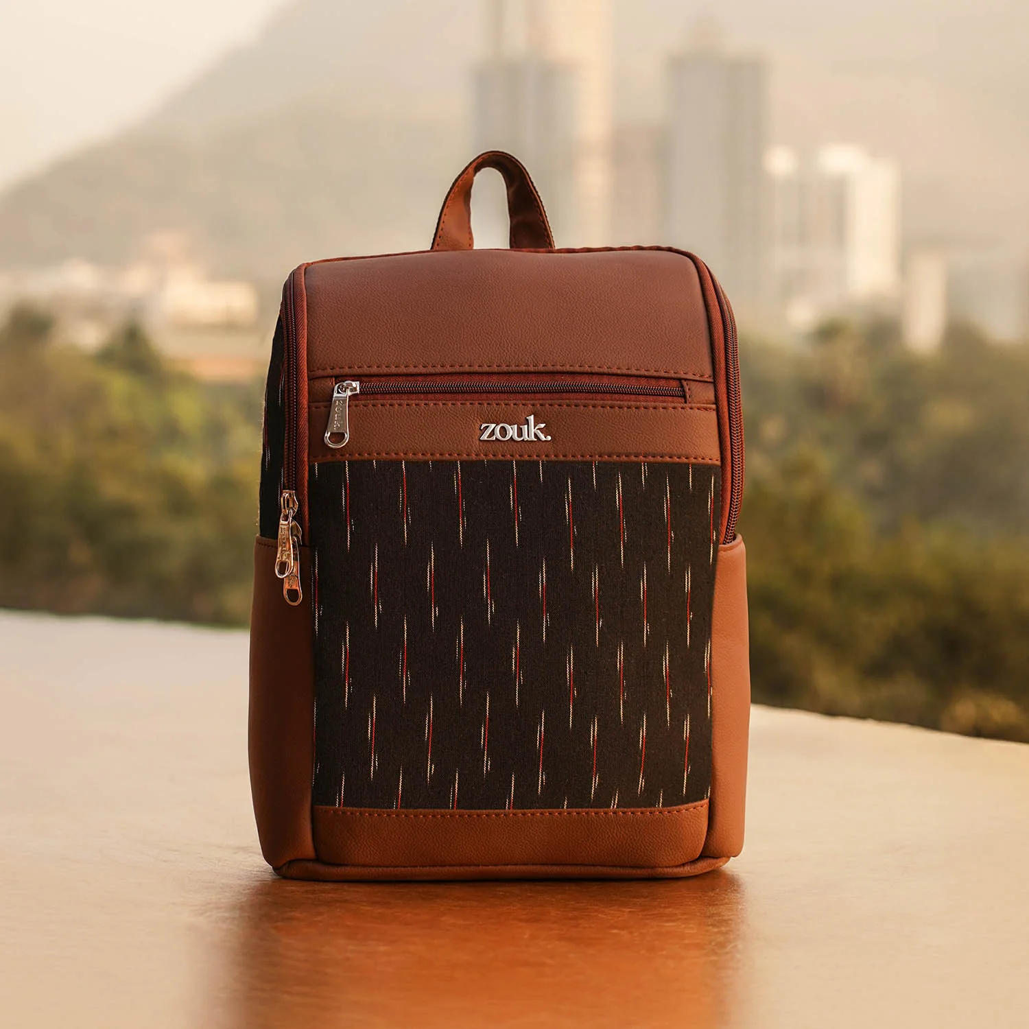 Ikat GreRed Amalia Daypack - Image 2