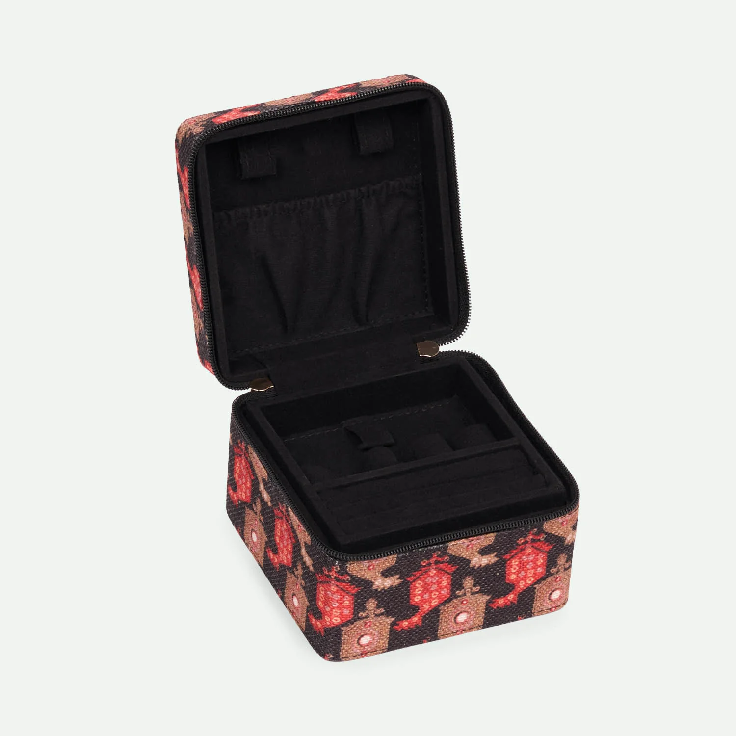 Kashi Kinkhab Noor Jewellery Box - Image 7