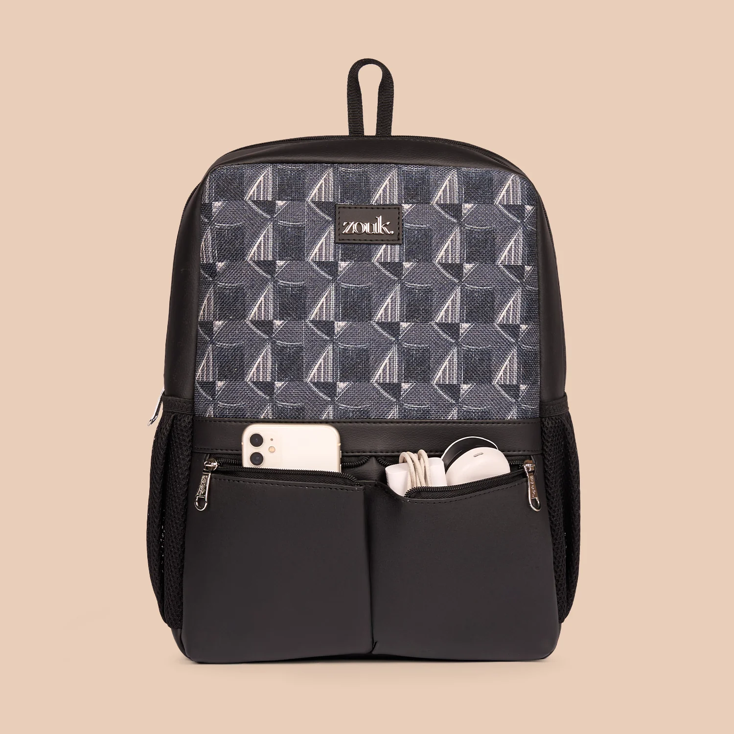 Kochi Carbon Office Backpack - Image 4