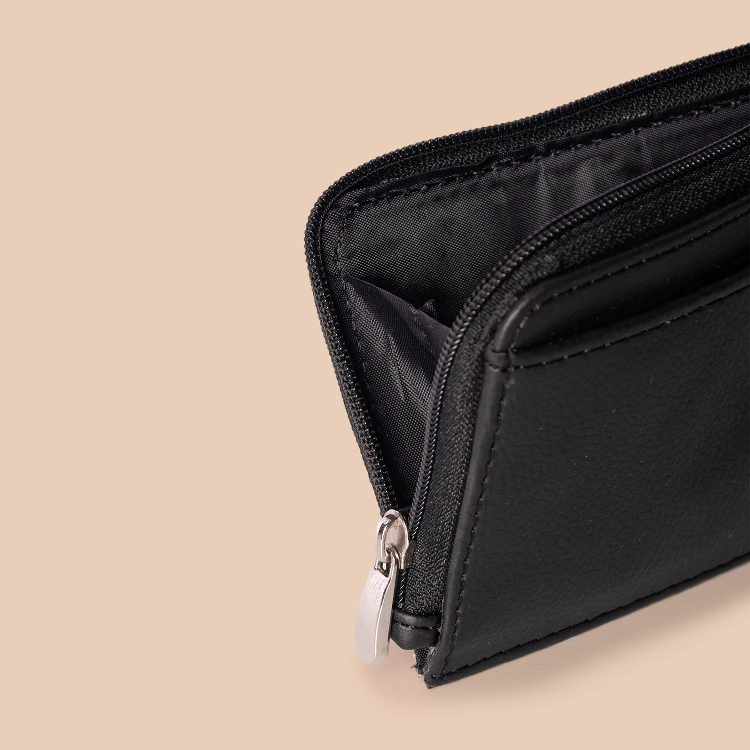 Paisley Print Eda Card Case - Image 4