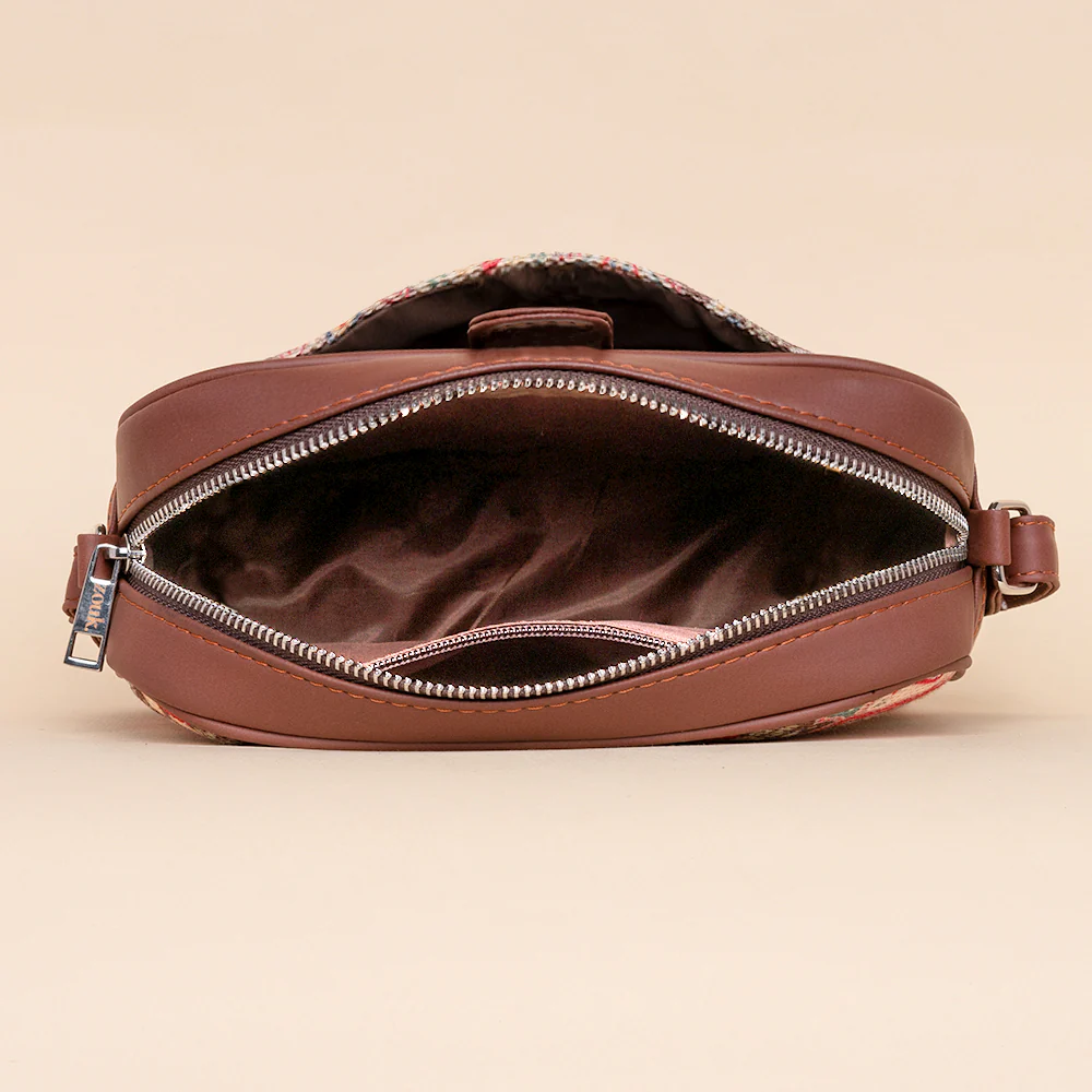 Taj Guldasta Magnetic Sling Bag - Image 6