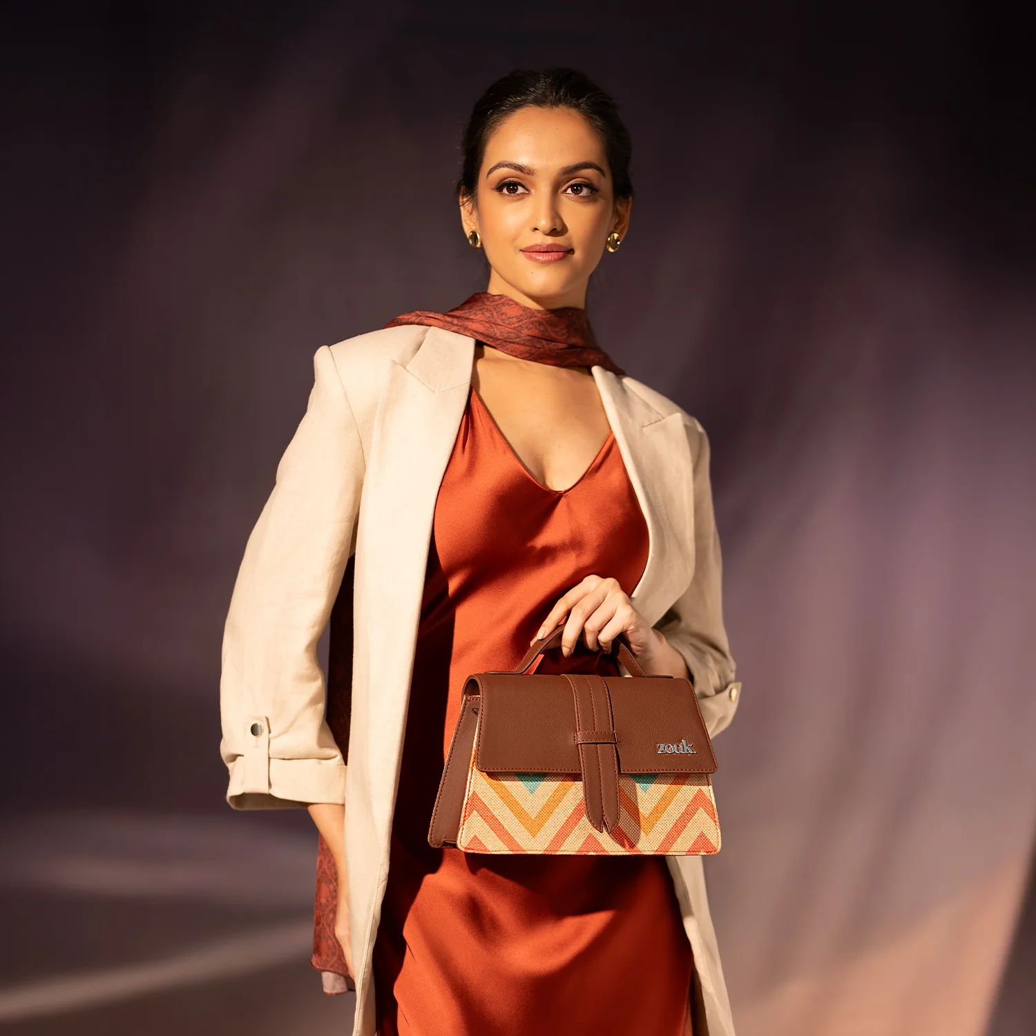 WavBeach Iconic Evening Satchel - Image 2