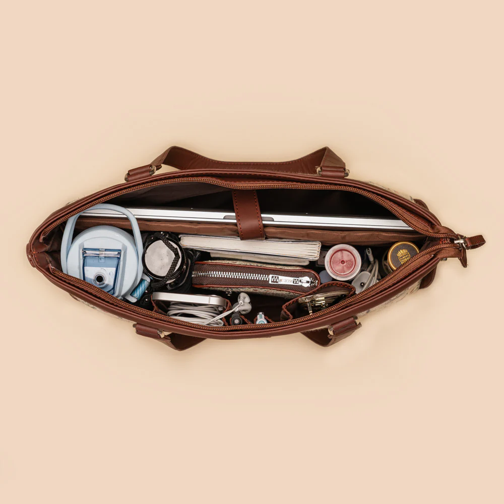 Taj Nakashi Women's Office Bag - Image 4